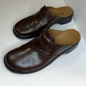 Clarks Sz 8M Women’s Brown Leather Comfort Clogs